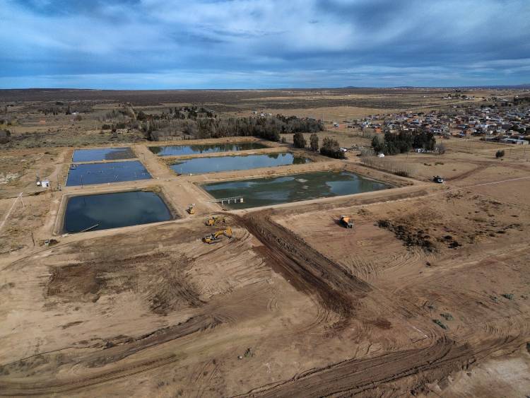 Comenzaron los trabajos para la ampliación de la planta de efluentes cloacales de Plaza Huincul y Cutral Co
