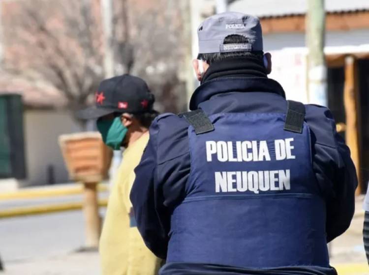 Neuquén: un interno fue filmado y obligado a pedir disculpas dentro de la cárcel de Zapala