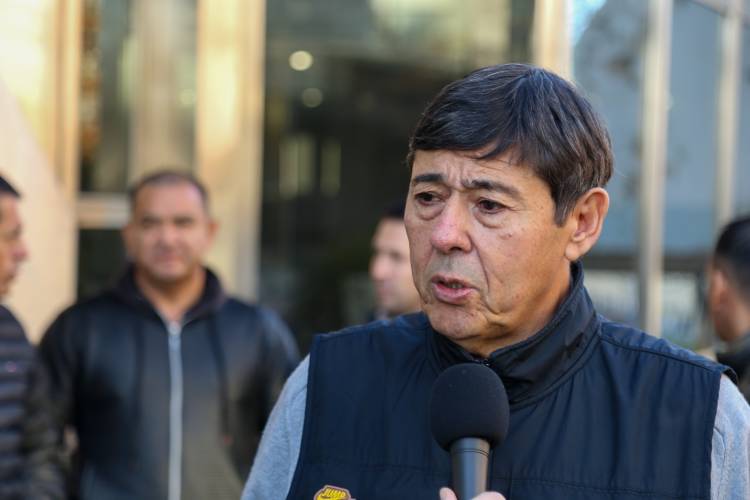 Rucci advirtió que las empresas “no cumplen” y que el gremio podría quedar en libertad de acción