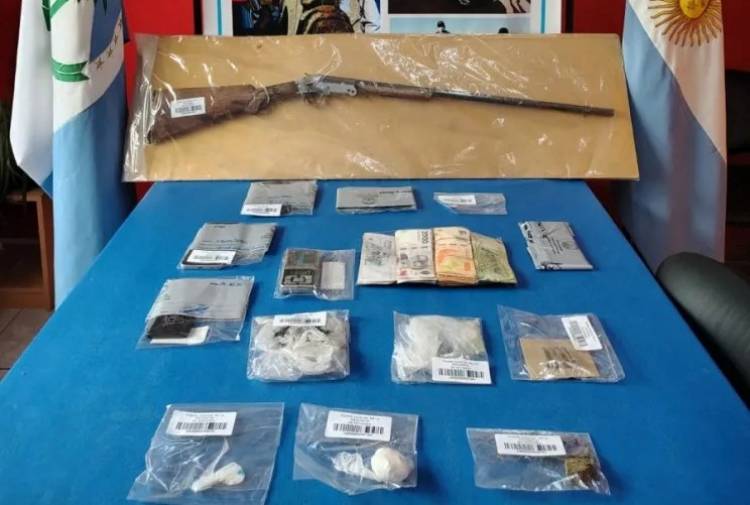 La Policía desarticuló un circuito de venta de drogas en Zapala