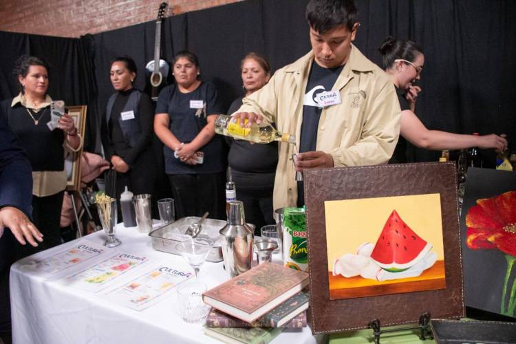 Finalizó La Exitosa Capacitación “El Arte Del Cóctel”  