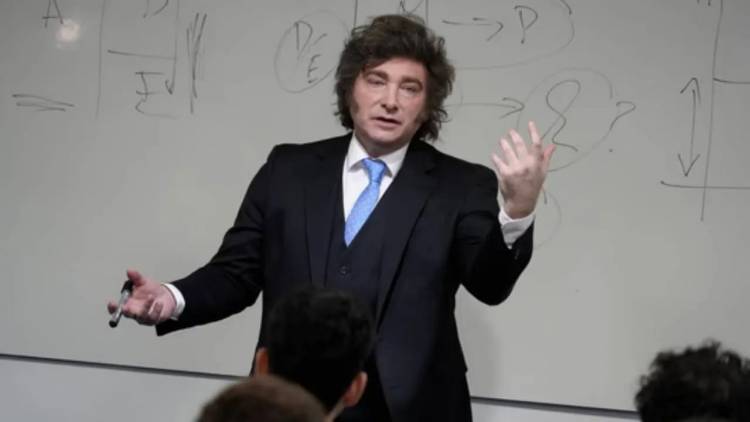 Encuesta: Milei logra un 37,2?apoyo, pero quienes buscan un cambio suman un 61,5%