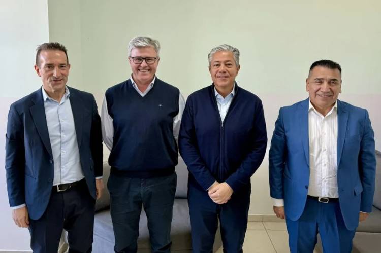 Fuerte apoyo de Plaza Huincul y Cutral Co al proyecto de GNL