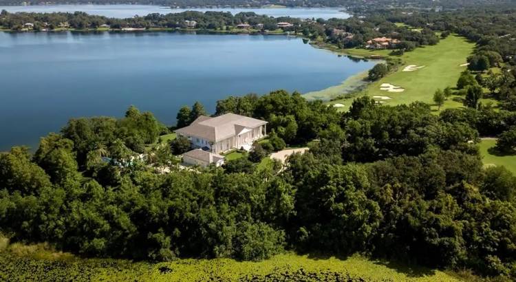 Denuncian que Joe Lewis montó una reserva ilegal en tierras de Lago Escondido tras pacto con el Gobierno