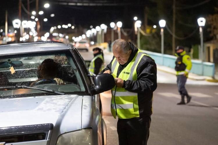 Operativo De Control Vehicular En Distintos Puntos De La Ciudad