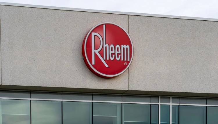 Los dueños de Rheem refinancian una deuda millonaria y avanzan con un fuerte ajuste